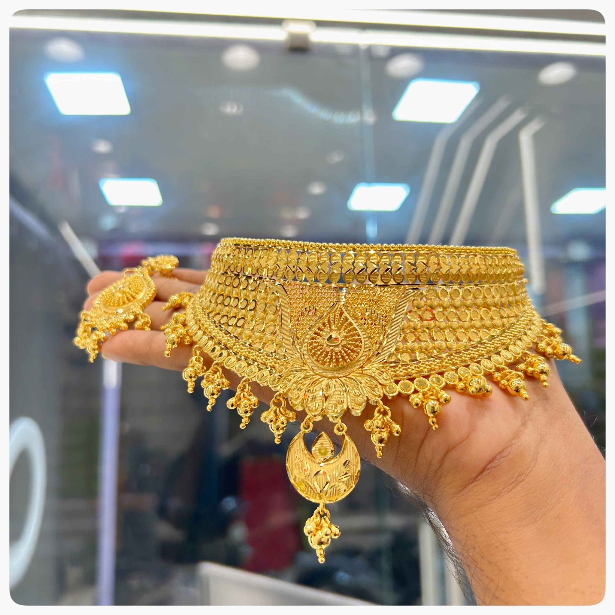 Turkish Chocker