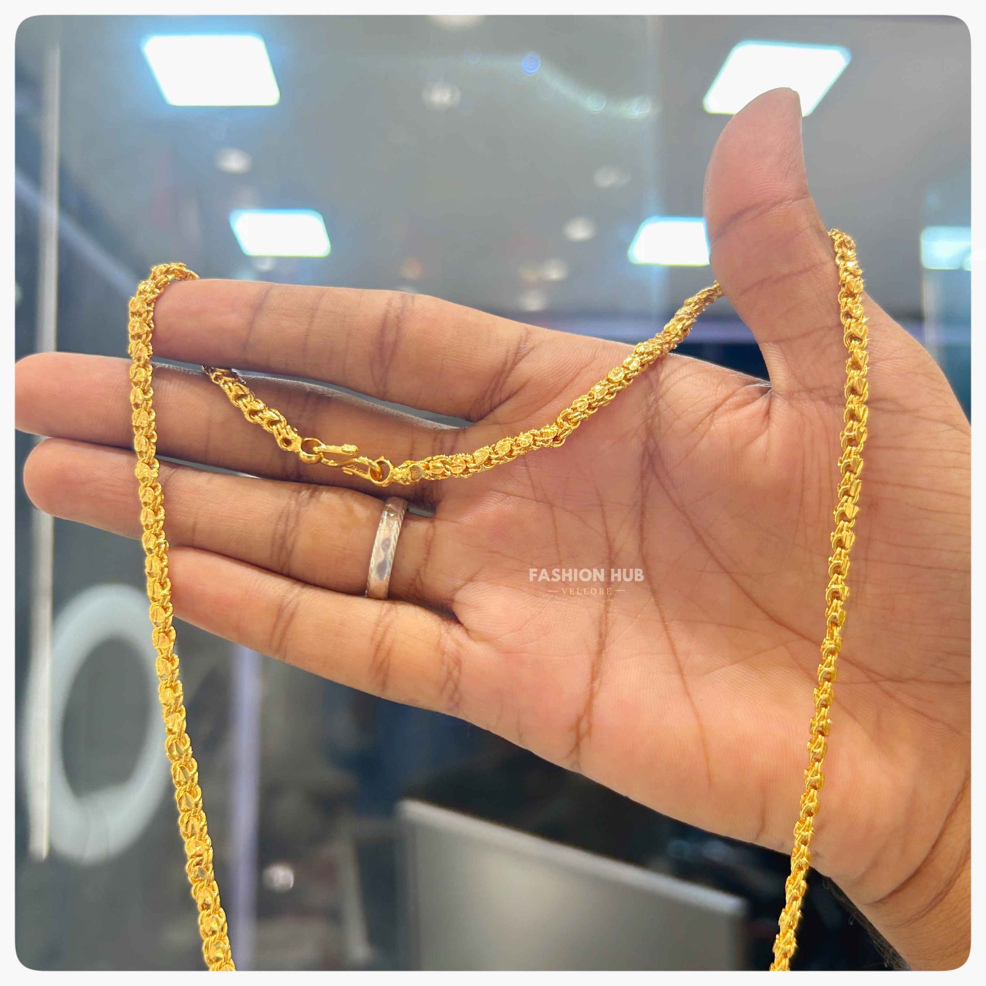 Daily Wear Chain
