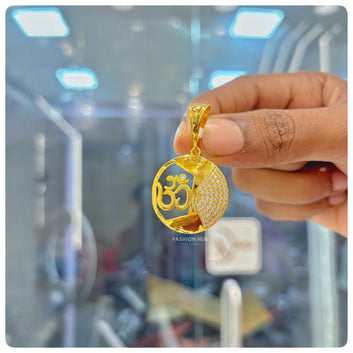 Gent's Pendant