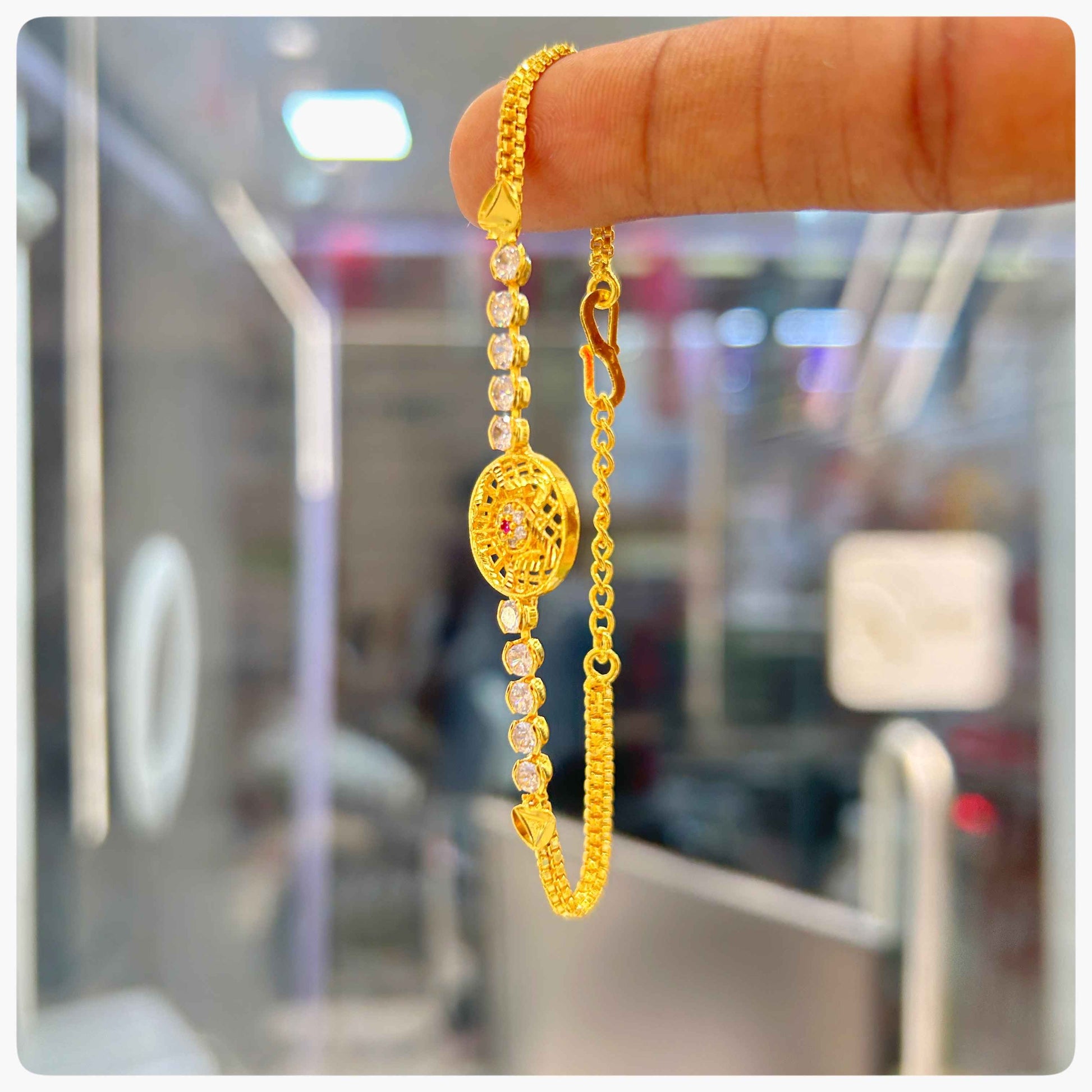 bracelet