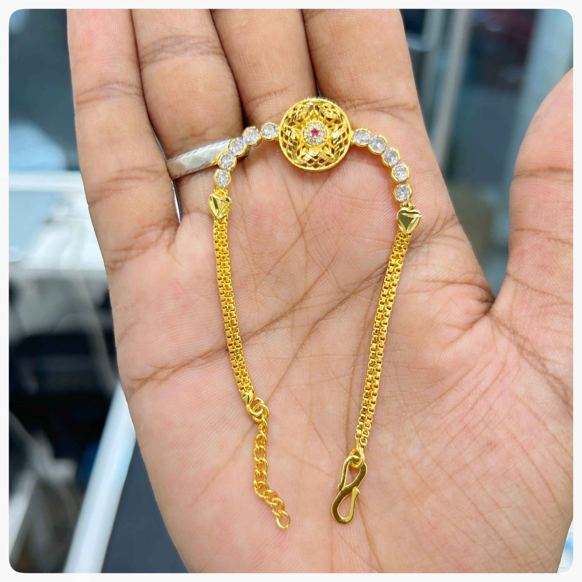 bracelet