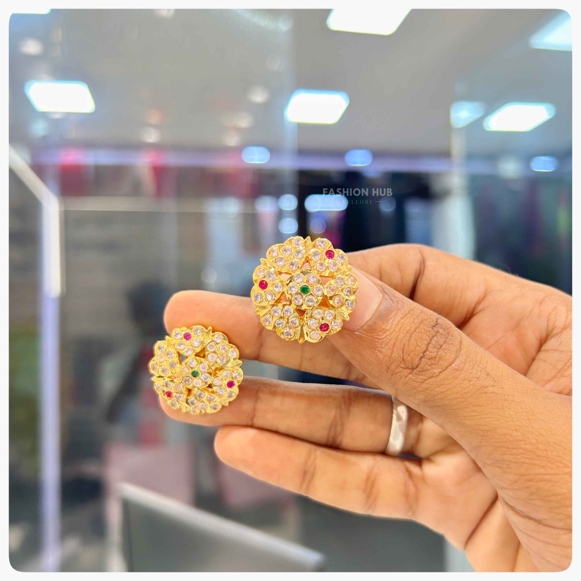 impoun earrings