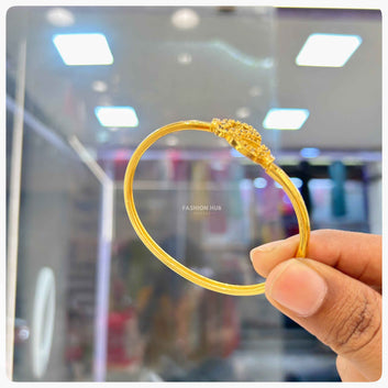 Ladies' Bracelet (KADA)